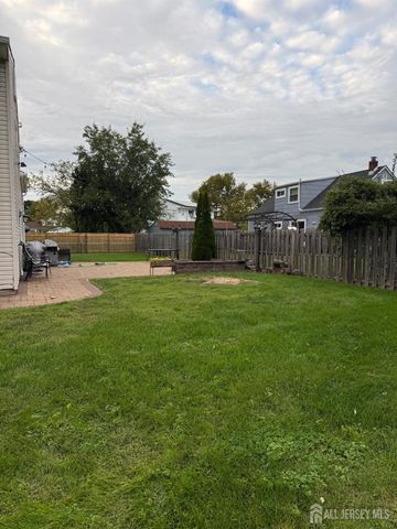 3 Benjamin Terrace, Piscataway, NJ 08854