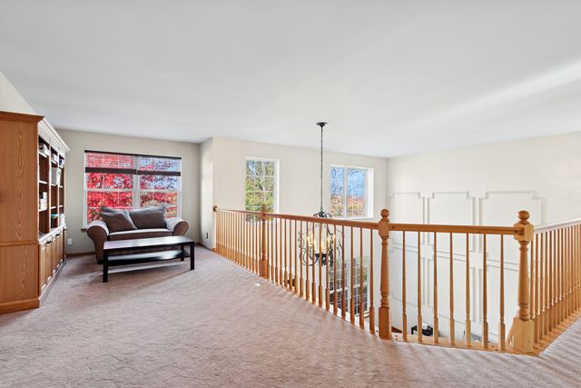 1155 McDole Drive, Sugar Grove, IL 60554