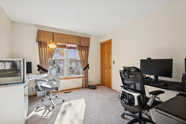 1155 McDole Drive, Sugar Grove, IL 60554