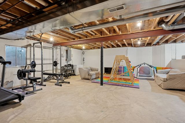 1155 McDole Drive, Sugar Grove, IL 60554