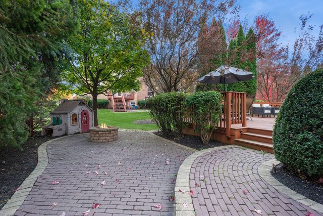 1155 McDole Drive, Sugar Grove, IL 60554