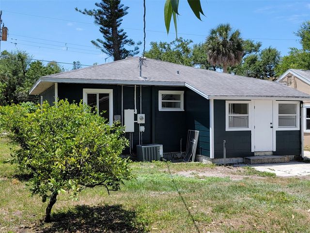 1520 19TH AVENUE W, Bradenton, FL 34205