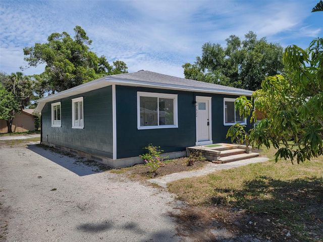 1520 19TH AVENUE W, Bradenton, FL 34205