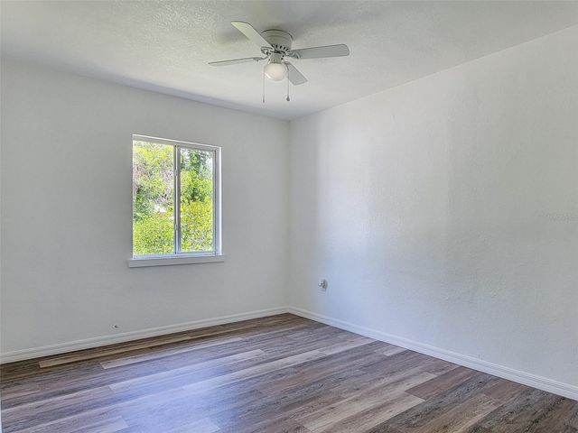 1520 19TH AVENUE W, Bradenton, FL 34205