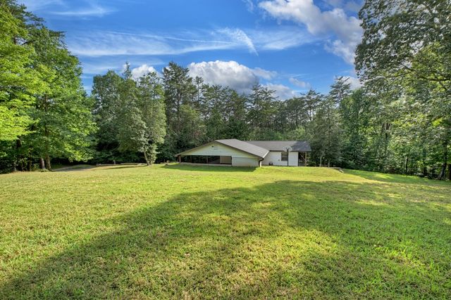 391 Happy Valley Lane, Morganton, GA 30560