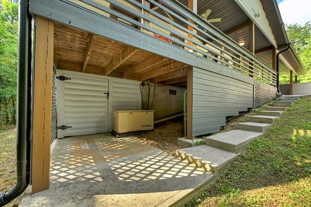 391 Happy Valley Lane, Morganton, GA 30560