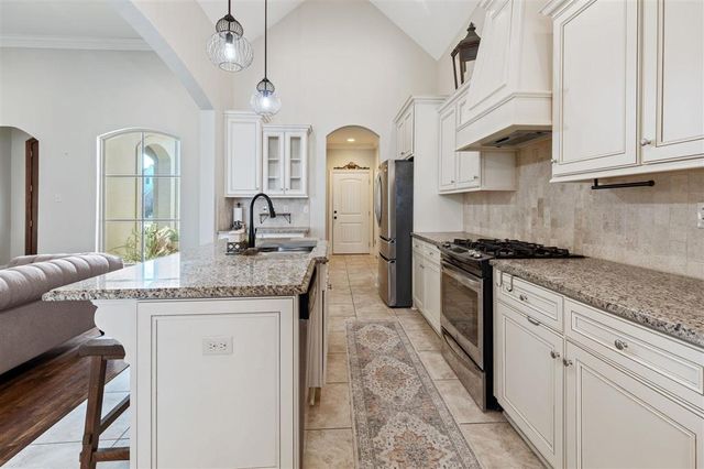 3255 Fairwood Lane, Lake Charles, LA 70607