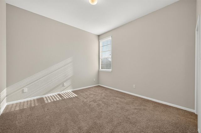 4926 Thunder Creek Ln, Sugar Land, TX 77479