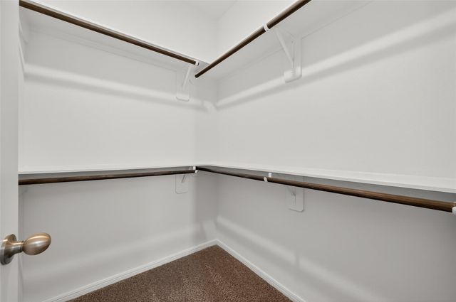 4926 Thunder Creek Ln, Sugar Land, TX 77479