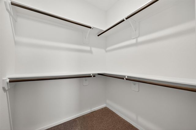 4926 Thunder Creek Ln, Sugar Land, TX 77479