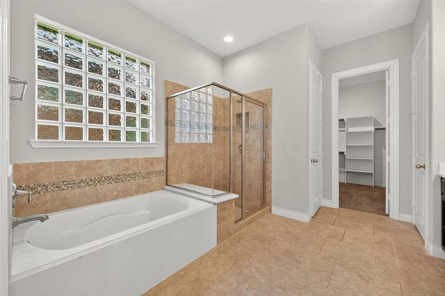 4926 Thunder Creek Ln, Sugar Land, TX 77479