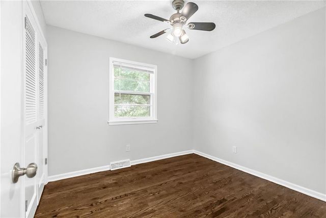 1908 SW 2nd Street, Lee's Summit, MO 64081