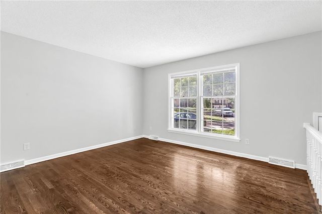 1908 SW 2nd Street, Lee's Summit, MO 64081