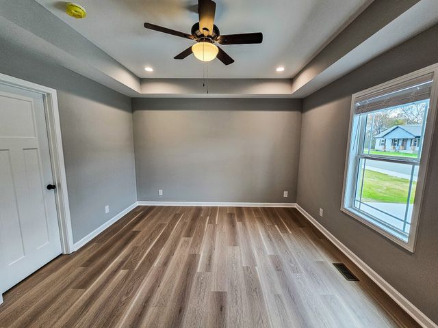 105 Demombreum Circle, Shelbyville, TN 37160