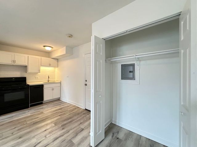 5710 N WINTHROP Avenue G7, Chicago, IL 60660