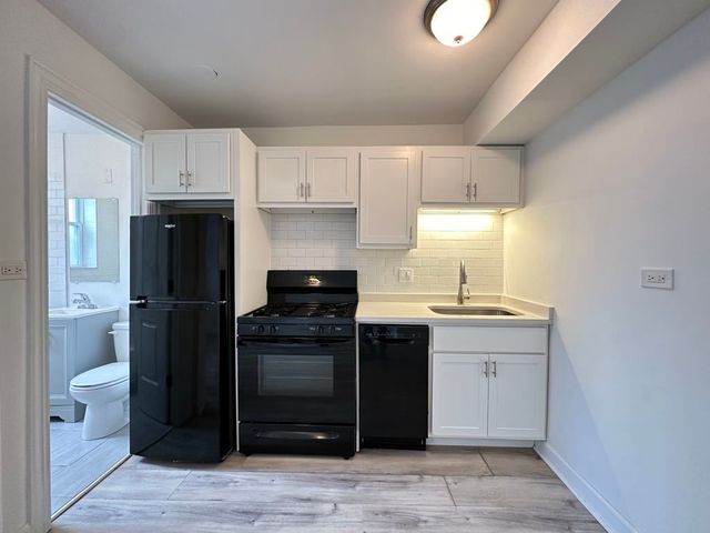 5710 N WINTHROP Avenue G7, Chicago, IL 60660