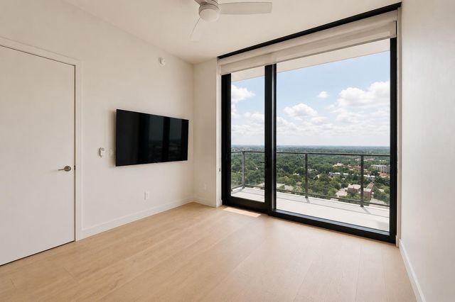 44 East Ave 2108, Austin, TX 78701