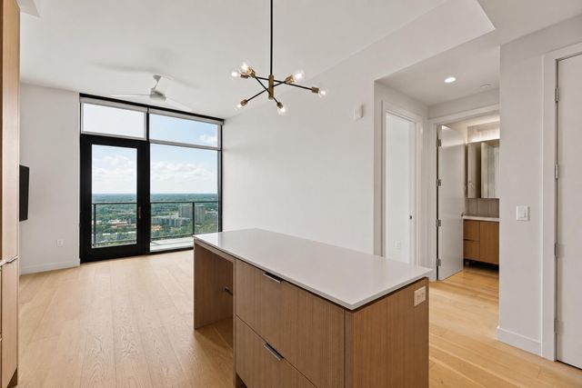 44 East Ave 2108, Austin, TX 78701