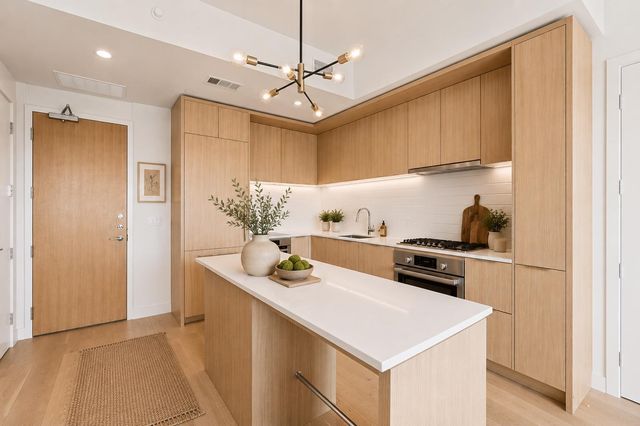 44 East Ave 2108, Austin, TX 78701