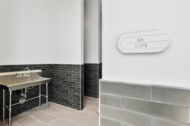 44 East Ave 2108, Austin, TX 78701