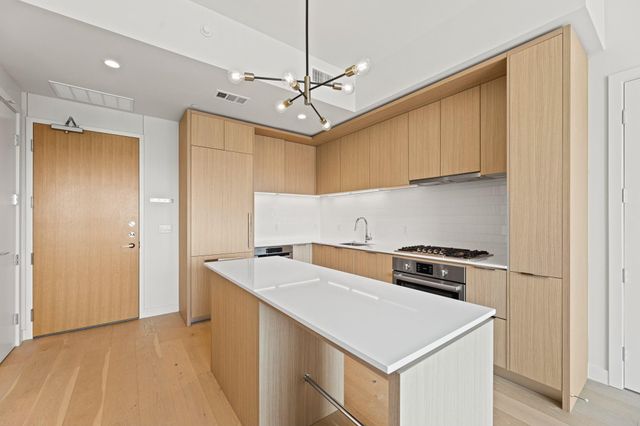 44 East Ave 2108, Austin, TX 78701
