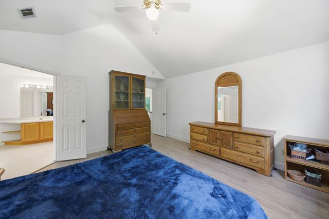 135 E Wilde Yaupon, The Woodlands, TX 77381
