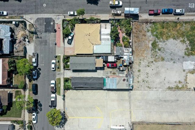 1831 W 3rd, Santa Ana, CA 92703