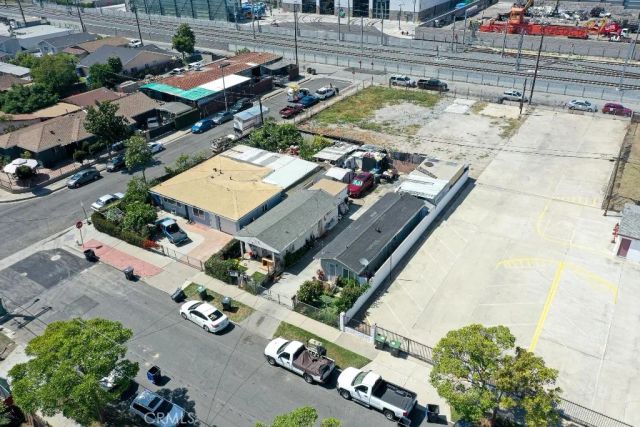 1831 W 3rd, Santa Ana, CA 92703