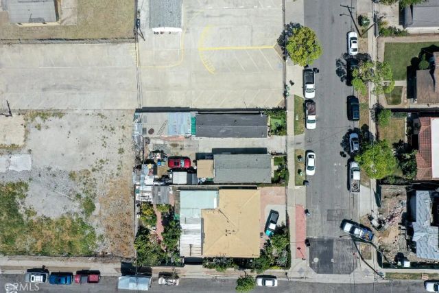 1831 W 3rd, Santa Ana, CA 92703