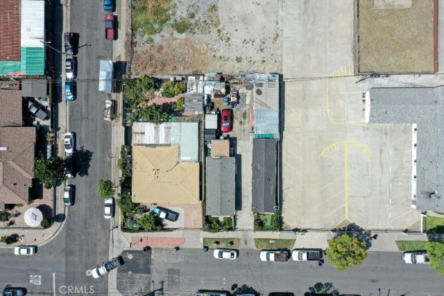 1831 W 3rd, Santa Ana, CA 92703