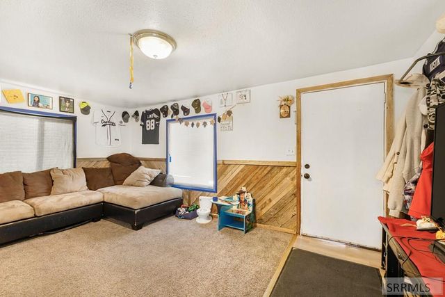 451 W Highway 39, Blackfoot, ID 83221