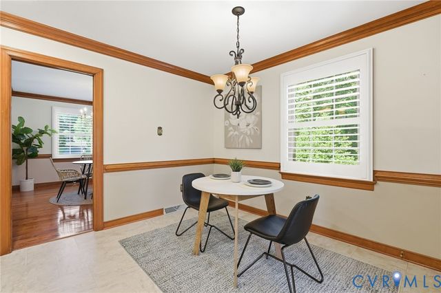 9193 Blakewood Dr, Mechanicsville, VA 23116
