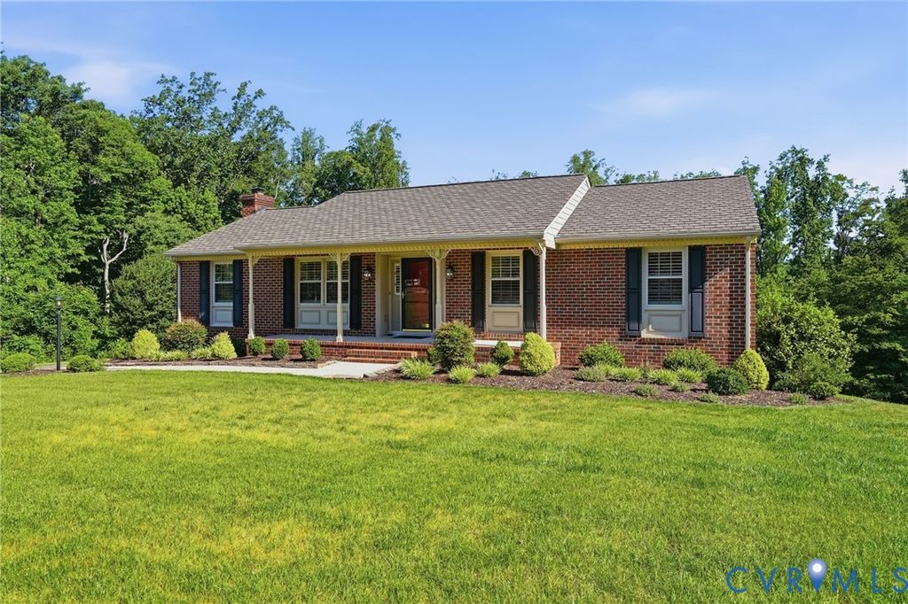9193 Blakewood Dr, Mechanicsville, VA 23116