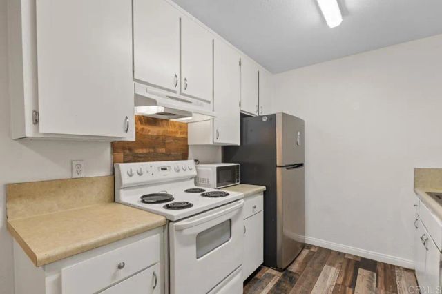 634 8 th St Apt 4, Imperial Beach, CA 91932