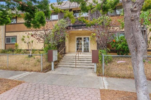 634 8 th St Apt 4, Imperial Beach, CA 91932