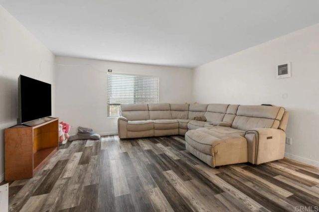 634 8 th St Apt 4, Imperial Beach, CA 91932