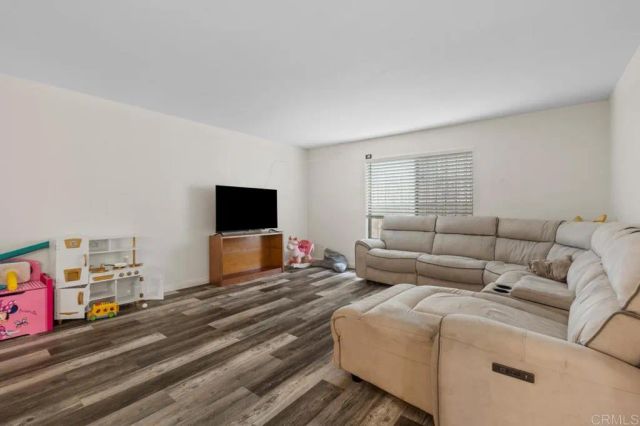 634 8 th St Apt 4, Imperial Beach, CA 91932