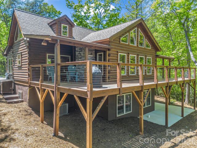 194 Summer Morning Court, Lake Lure, NC 28746