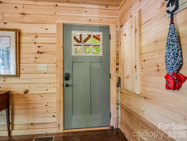194 Summer Morning Court, Lake Lure, NC 28746
