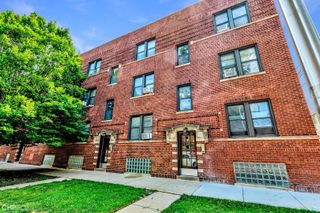 1949 W Argyle Street 1, Chicago, IL 60640