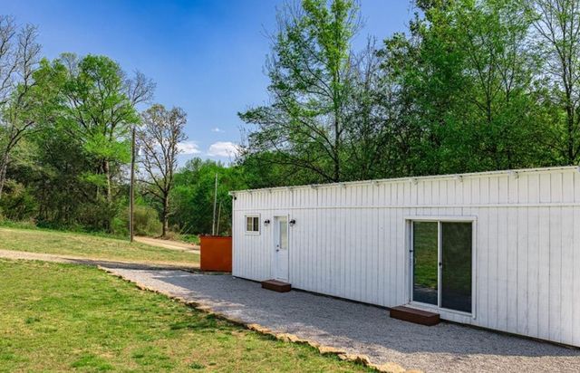 5304 Cutoff Road, Mulberry, AR 72947
