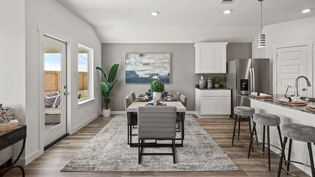 5630 Canvasback, Orange, TX 77632