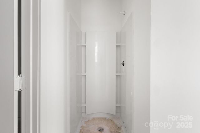 901 N Hoskins Road, Charlotte, NC 28216