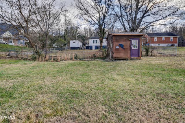 1820 Ridgeway Drive, Kingsport, TN 37664