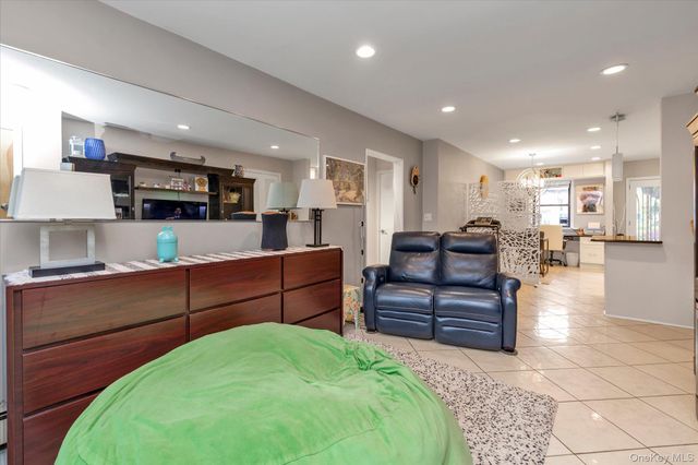147-16 72nd Avenue 182A, Flushing, NY 11367