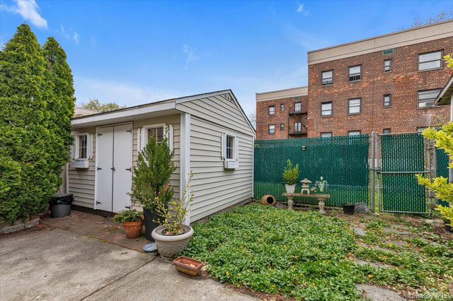 147-16 72nd Avenue 182A, Flushing, NY 11367