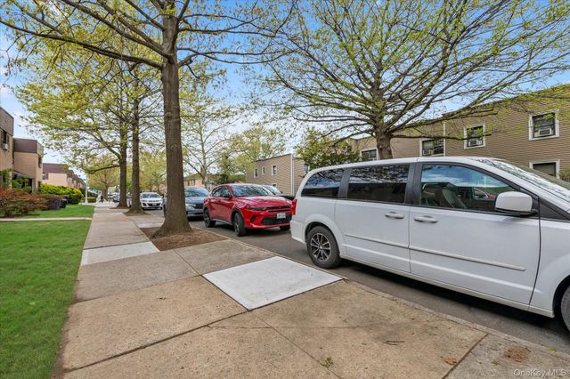 147-16 72nd Avenue 182A, Flushing, NY 11367