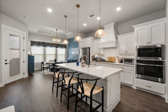 901 Alvero Place, Mansfield, TX 76063