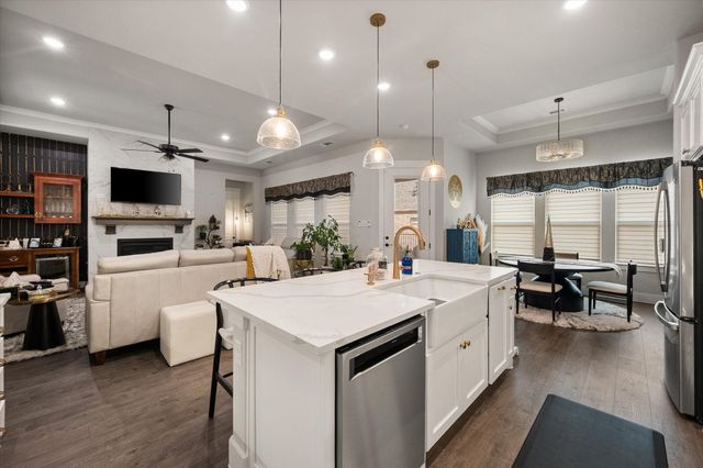 901 Alvero Place, Mansfield, TX 76063