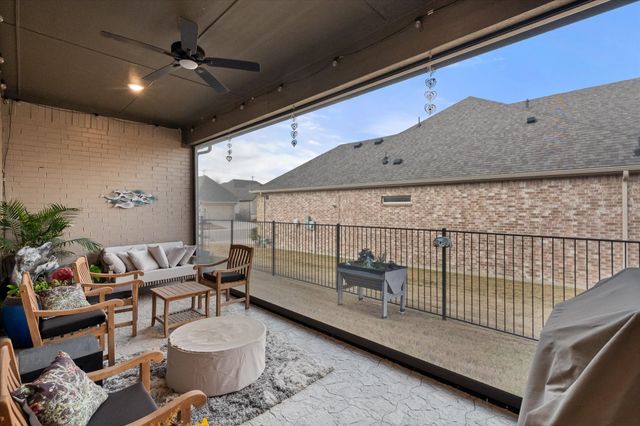 901 Alvero Place, Mansfield, TX 76063